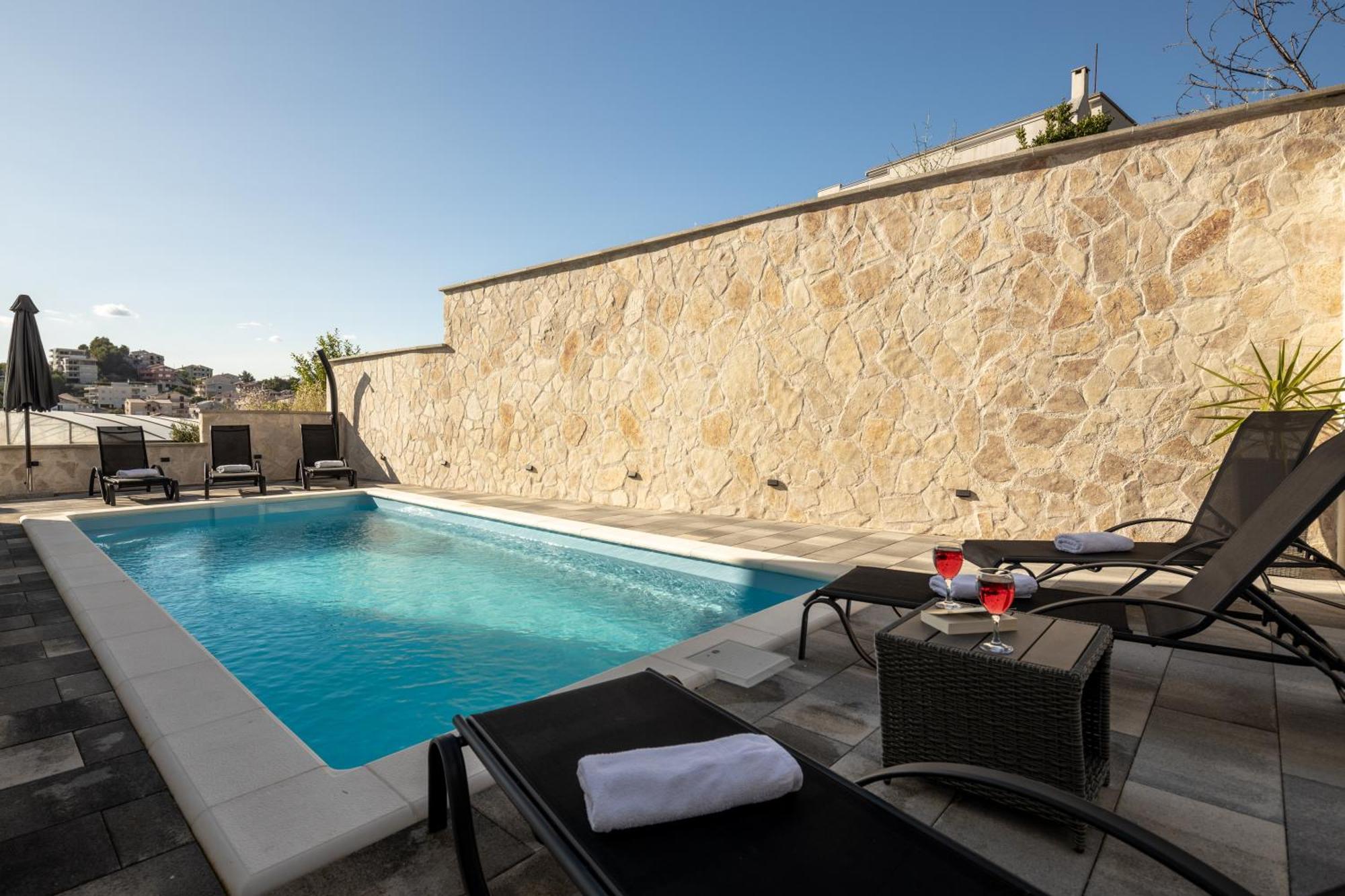 Frane With Private Pool Апартаменты Подстрана